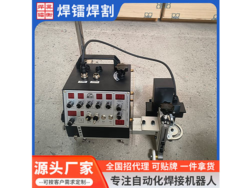 RG-Ⅲ-Q1-J-B型整體式柔軌小壁虎焊接機(jī)器人管道電焊機(jī)械手設(shè)備